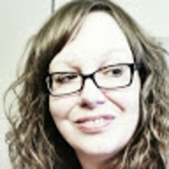 Meet your Posher, Andrea - Picture 1 of 1